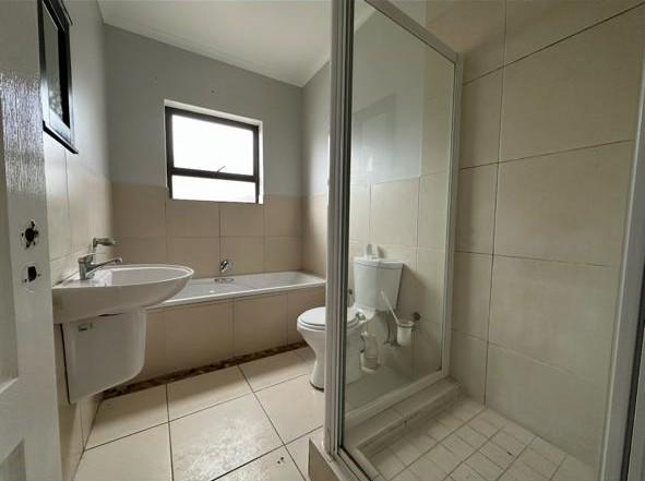 To Let 3 Bedroom Property for Rent in Milnerton Central Western Cape